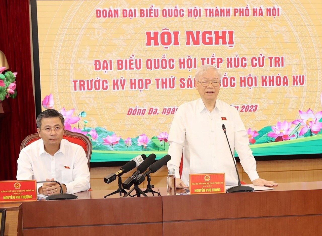 Party leader meets Hanoi voters ahead of NA’s coming session | Politics | Vietnam+ (VietnamPlus)