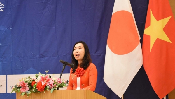 Deputy FM Le Thi Thu Hang attends OV Economic Forum in Japan’s Kyushu