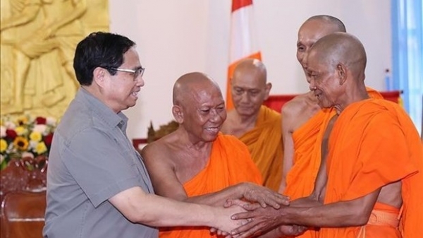 PM Pham Minh Chinh extends greetings to Khmer community on Sene Dolta festival