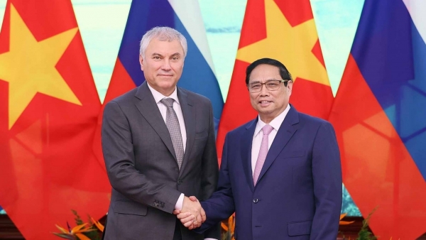 PM Pham Minh Chinh meets with Chairman of Russian State Duma