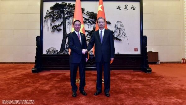 President Vo Van Thuong meets top Chinese legislator Zhao Leji in Beijing