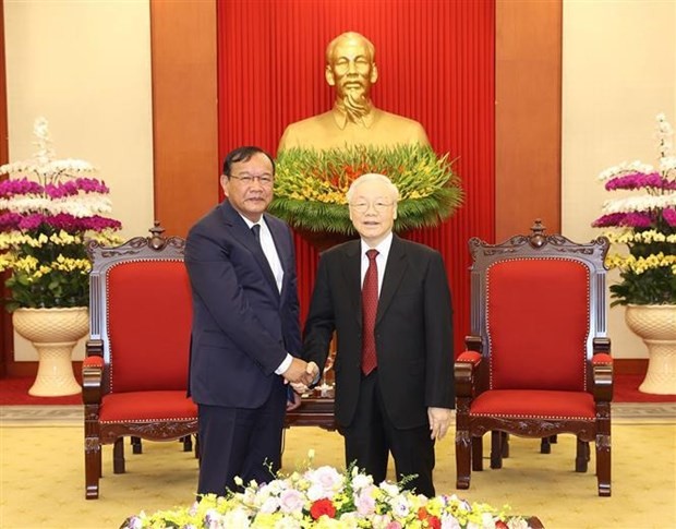 Party General Secretary receives CPP external relations commission head