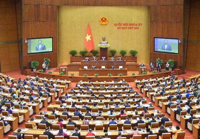 15th NA's 6th session: PM Pham Minh Chinh delivers report on socio-economic development