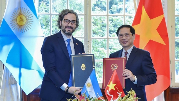 FM Bui Thanh Son: Vietnam-Argentina - cooperation and development toward future