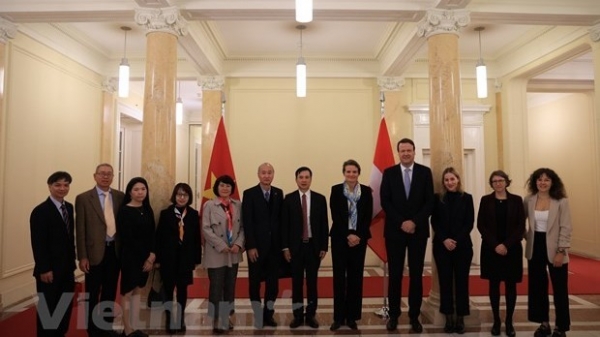 Vietnam, Switzerland discuss cooperation in research, innovation: Deputy Minister