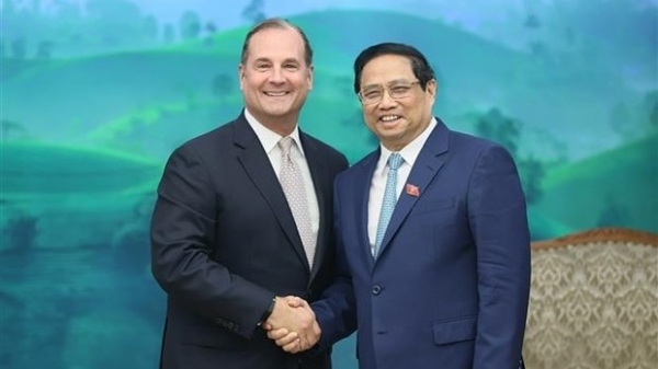 PM Pham Minh Chinh receives President and CEO of US hotel operator Marriott