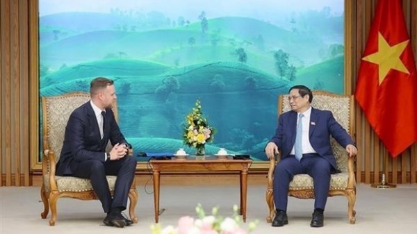 PM Pham Minh Chinh receives Foreign Minister of Lithuania Gabrielius Landsbergis