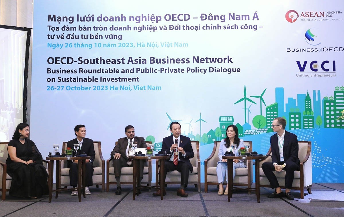 OECD's roundtable talks orientation of investment flows to secure sustainability
