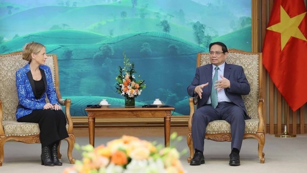 PM Pham Minh Chinh receives Amazon Vice President, urging further expansion in Vietnam