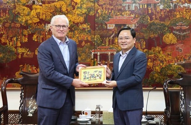 Bac Ninh wants to cooperate with US in developing semiconductor industry
