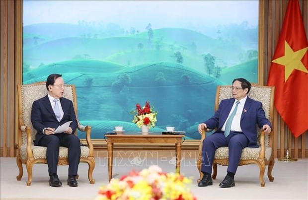 Prime Minister hosts CFO of Samsung Group