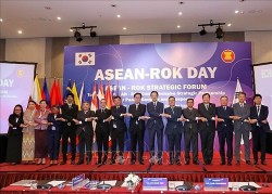 Vietnam hosts ASEAN-RoK Strategic Forum in Hanoi