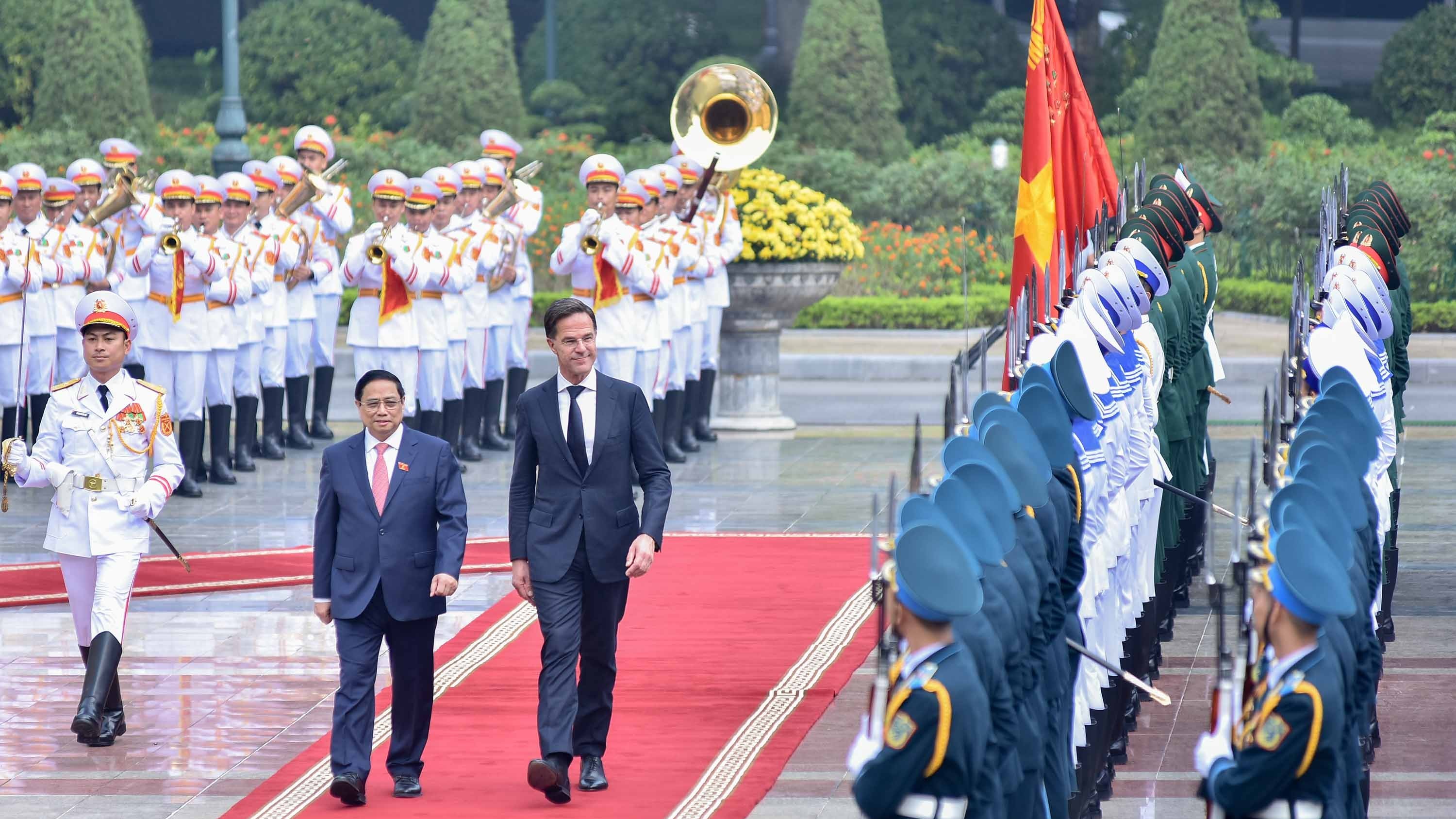 Official welcome ceremony held for Dutch Prime Minister Mark Rutte