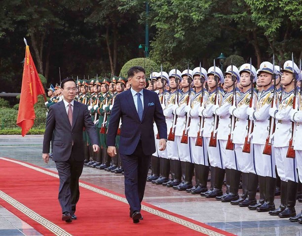 Vietnam, Mongolia issue Joint Communiqué on State visit by Mongolian President
