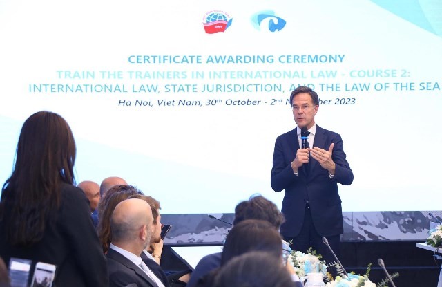 Dutch PM Mark Rutte attends conference on international law, order at sea in Hanoi