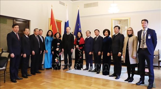 Party official pays a working visit to Finland
