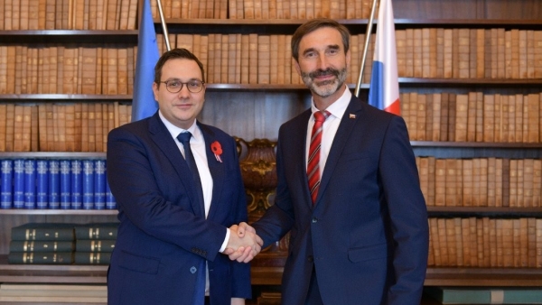 Tân Ngoại trưởng Slovakia lần đầu tiên công du nước ngoài