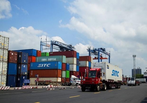 Vietnam cashes in on FTAs to boost exports: Minister