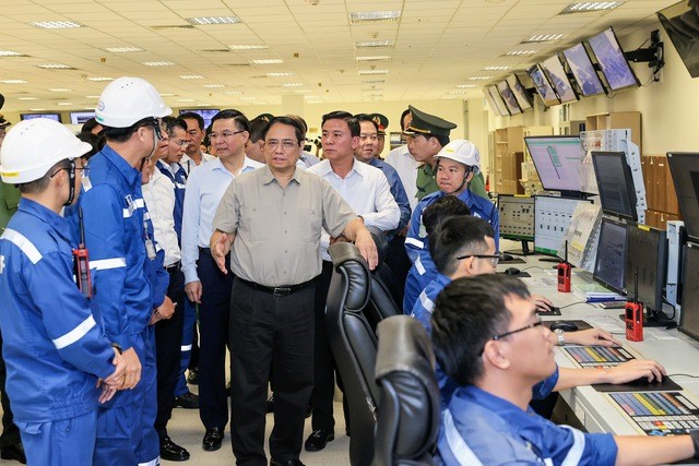 Prime Minister inspected major projects in Nghi Son Economic Zone