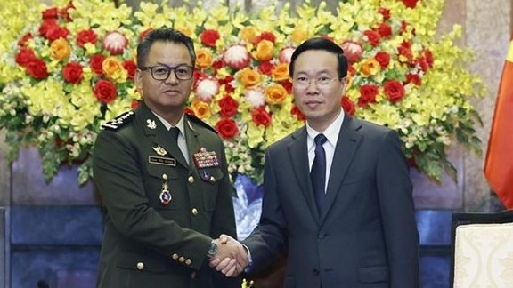 President Vo Van Thuong welcomes Cambodian Deputy PM, Minister of Defence Gen. Tea Seiha