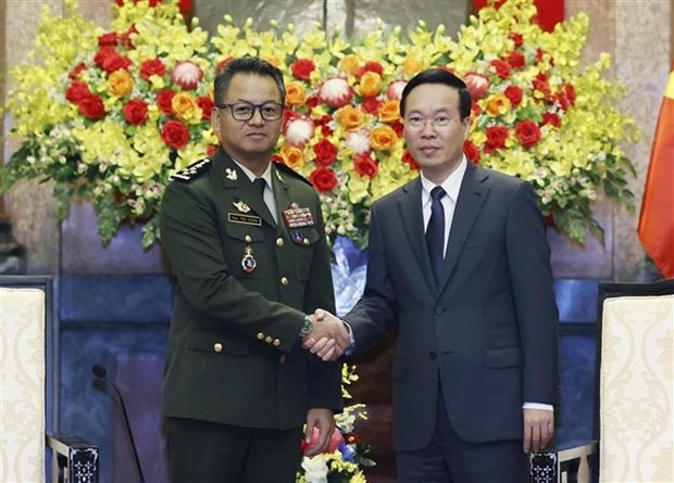 President Vo Van Thuong welcomes Cambodian Deputy PM Gen. Tea Seiha