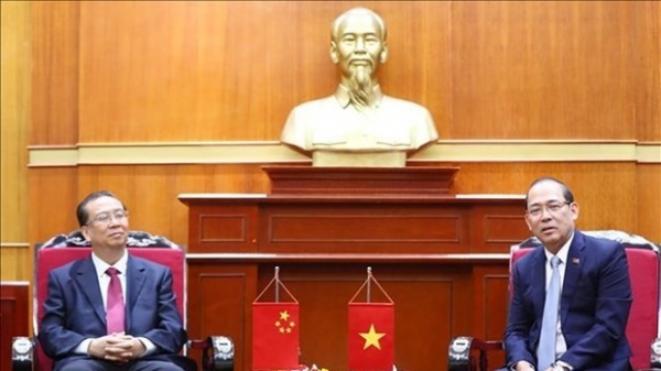 Vietnam, China look to expand border friendship exchanges: VFF and Yunnan CPPCC