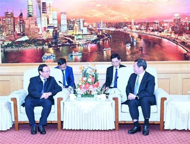 Ho Chi Minh City Party Secretary, holds talks with counterpart of China’s Shanghai city