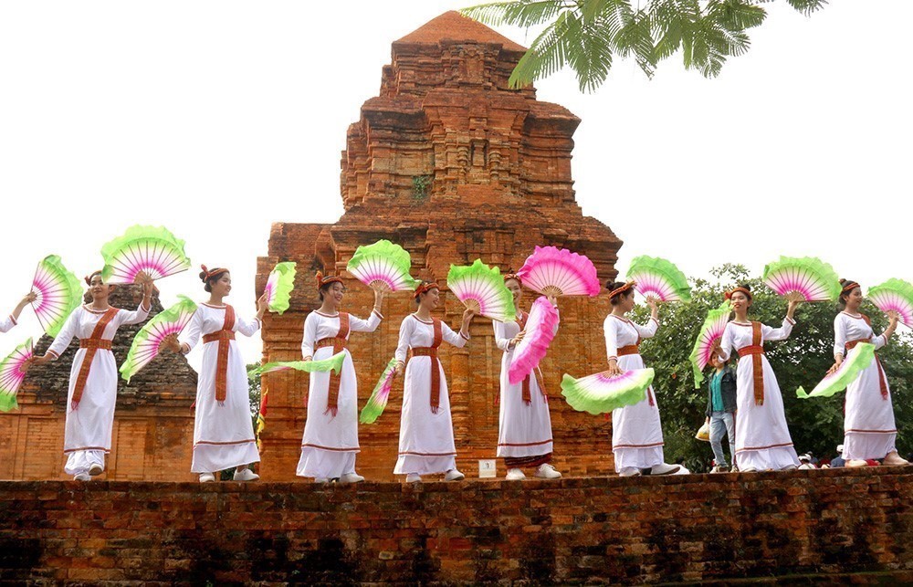 Binh Thuan strives to preserve Kate Festival of Cham people
