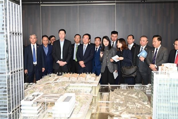 HCM City Party Secretary Nguyen Van Nen is on working visit to China