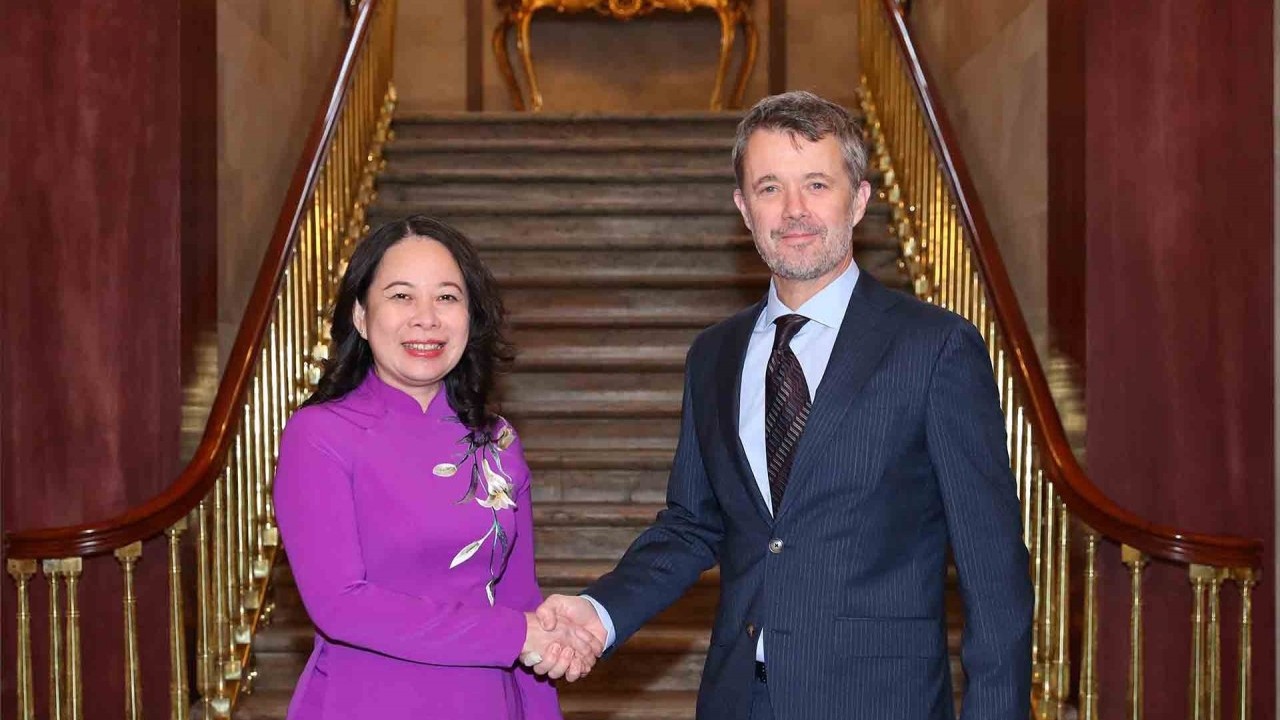 Vice President Vo Thi Anh Xuan meets with Denmark’s Crown Prince Frederik