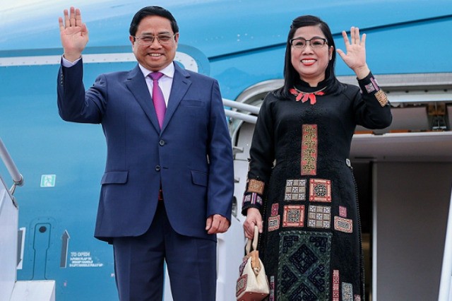 PM Pham Minh Chinh leaves for COP28, official visit to Turkey