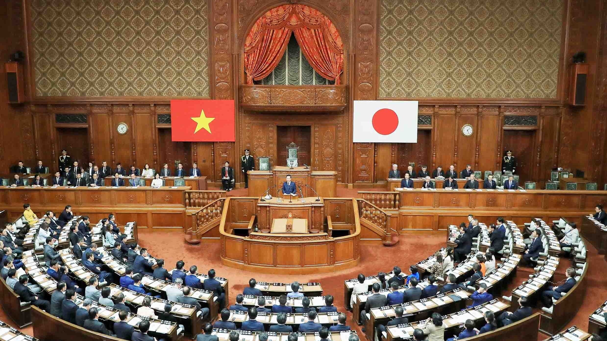 President Vo Van Thuong delivers speech at Japanese National Diet