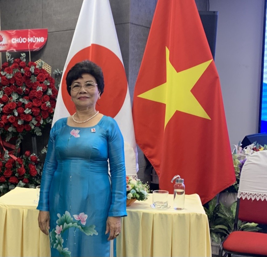 Overseas Vietnamese Nigita Hanh - Ngo Thi Bich Hanh