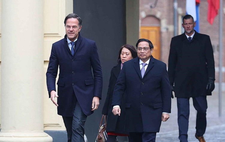 Dutch Prime Minister Mark Rutte received the Vietnamese counterpart Pham Minh Chinh on official visit to Kingdom of Netherlands in December 2022. (Photo: VNA)