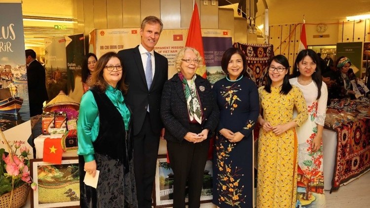 Introducing Vietnamese agricultural products and cuisine at UN Bazaar 2023