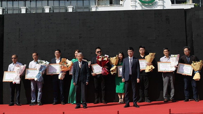 Herbalife Vietnam is awarded Certificate of Recognition 