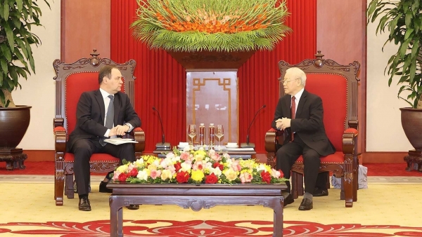 Party General Secretary Nguyen Phu Trong receives Prime Minister of Belarus in Hanoi
