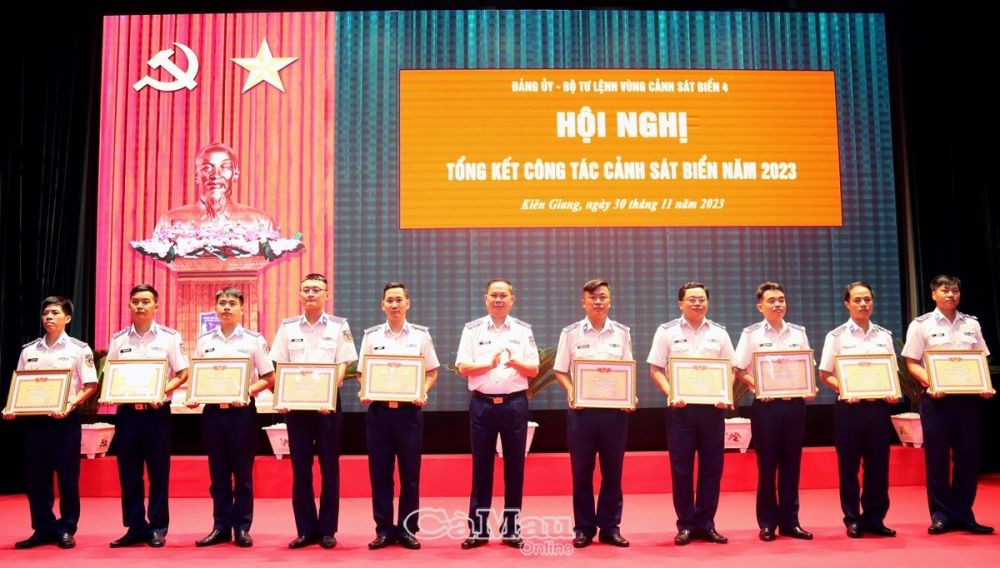 Coast Guard Region 4 Command: Keeping alive Vietnam Coast Guard's tradition