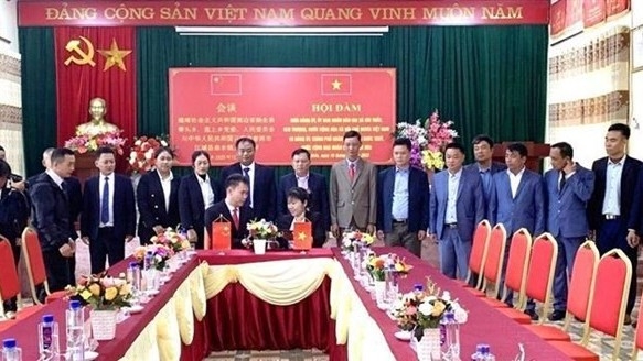 Vietnamese, Chinese border localities discuss measures to promote cross-border cooperation