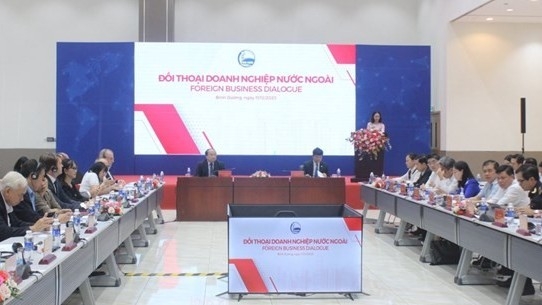 Dialogue with Singaporean firms and Meet Singapore 2023 held in Binh Duong