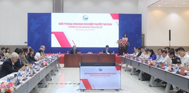 Dialogue with Singaporean firms and Meet Singapore 2023 held in Binh Duong. (*Photo: VNA)