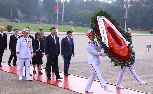 Chinese Party General Secretary and President Xi Jinping pays tribute to President Ho Chi Minh