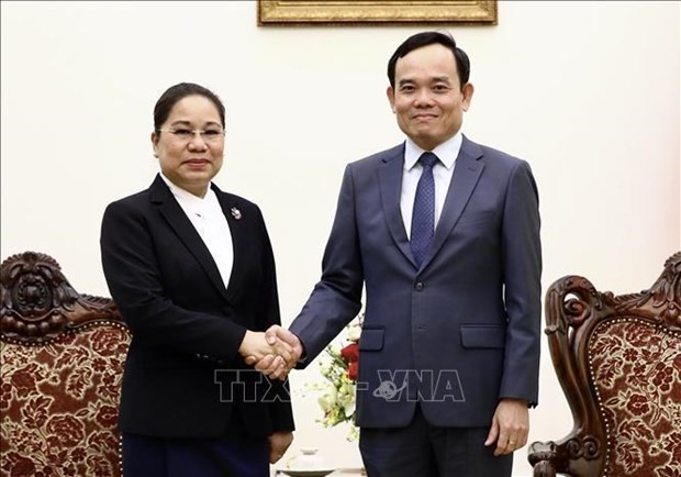 Deputy PM hosts Lao Minister of Information, Culture, Tourism