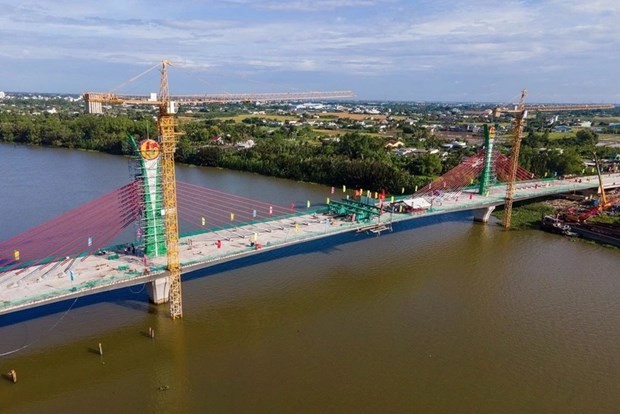 A bridge crossing Vam Co Tay river in Long An province (Photo: VNA)