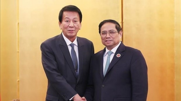 PM Pham Minh Chinh meets former Special Ambassador for Vietnam-Japan, JBIC Chairman