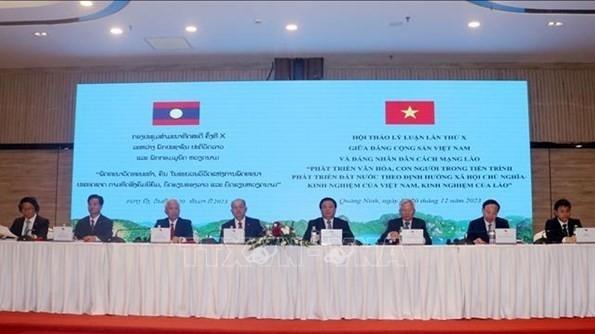 Vietnamese, Lao Parties hold 10th theoretical workshop in Quang Ninh