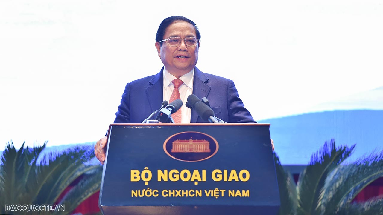 PM sets out major tasks in economic diplomacy PM sets out major tasks in economic diplomacy