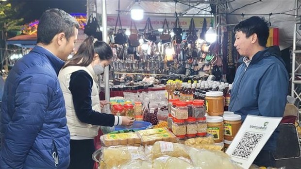 Localities nationwide promote consumption of OCOP products