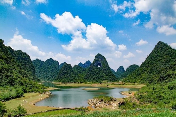 Cao Bang strives to develop tourism into a key economic sector