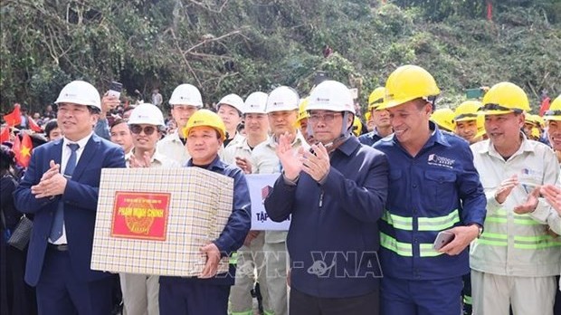 PM Pham Minh Chinh attends ground-breaking of Lang Son - Cao Bang expressway